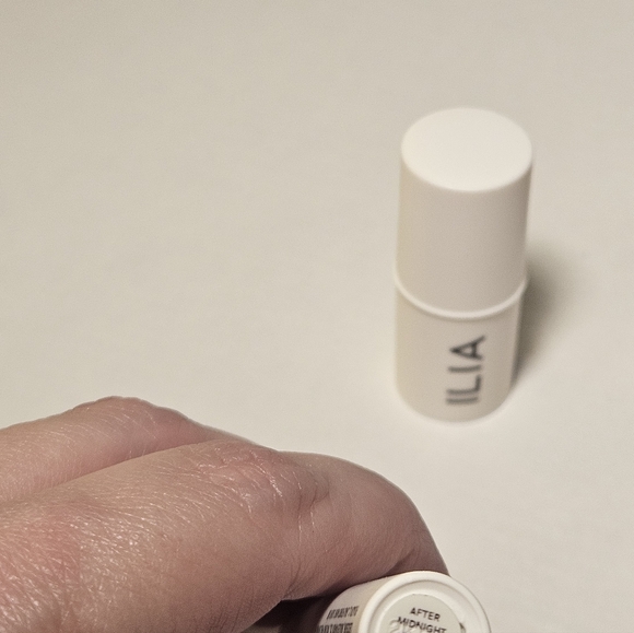 ILIA Set - Picture 10 of 12